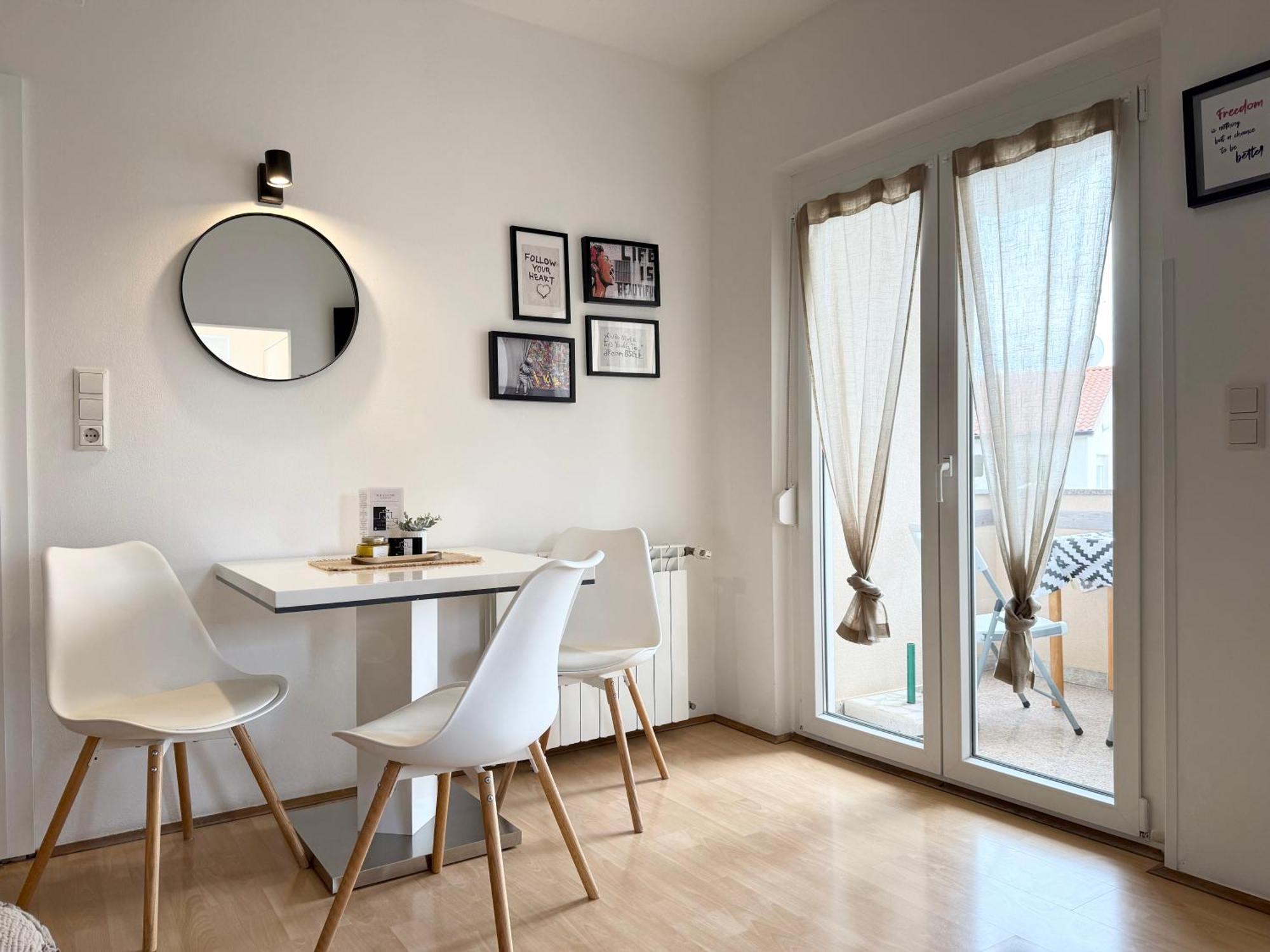Antic Apartment