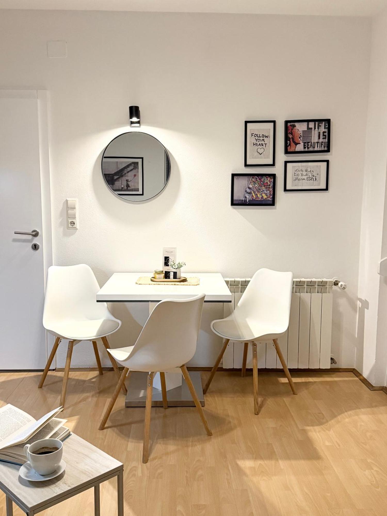 Apartment Antic
