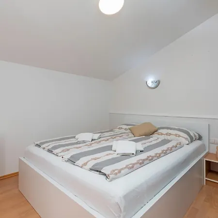 Apartments Antic Pula Zewnętrze zdjęcie