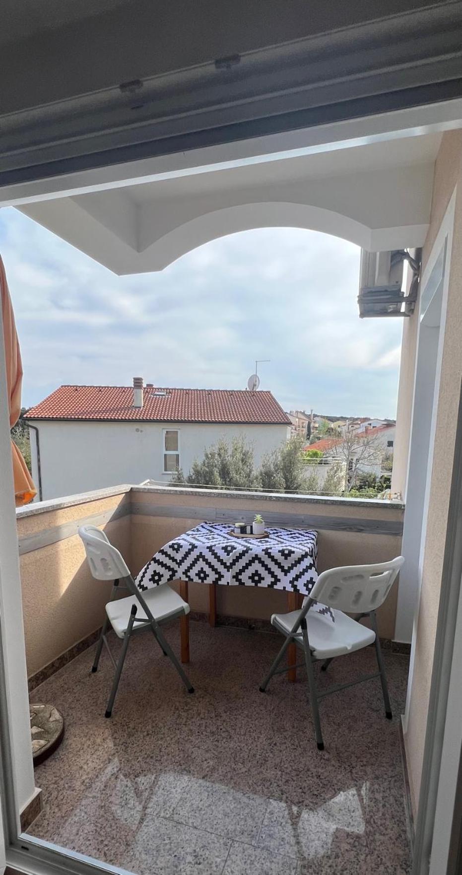 Antic Apartment