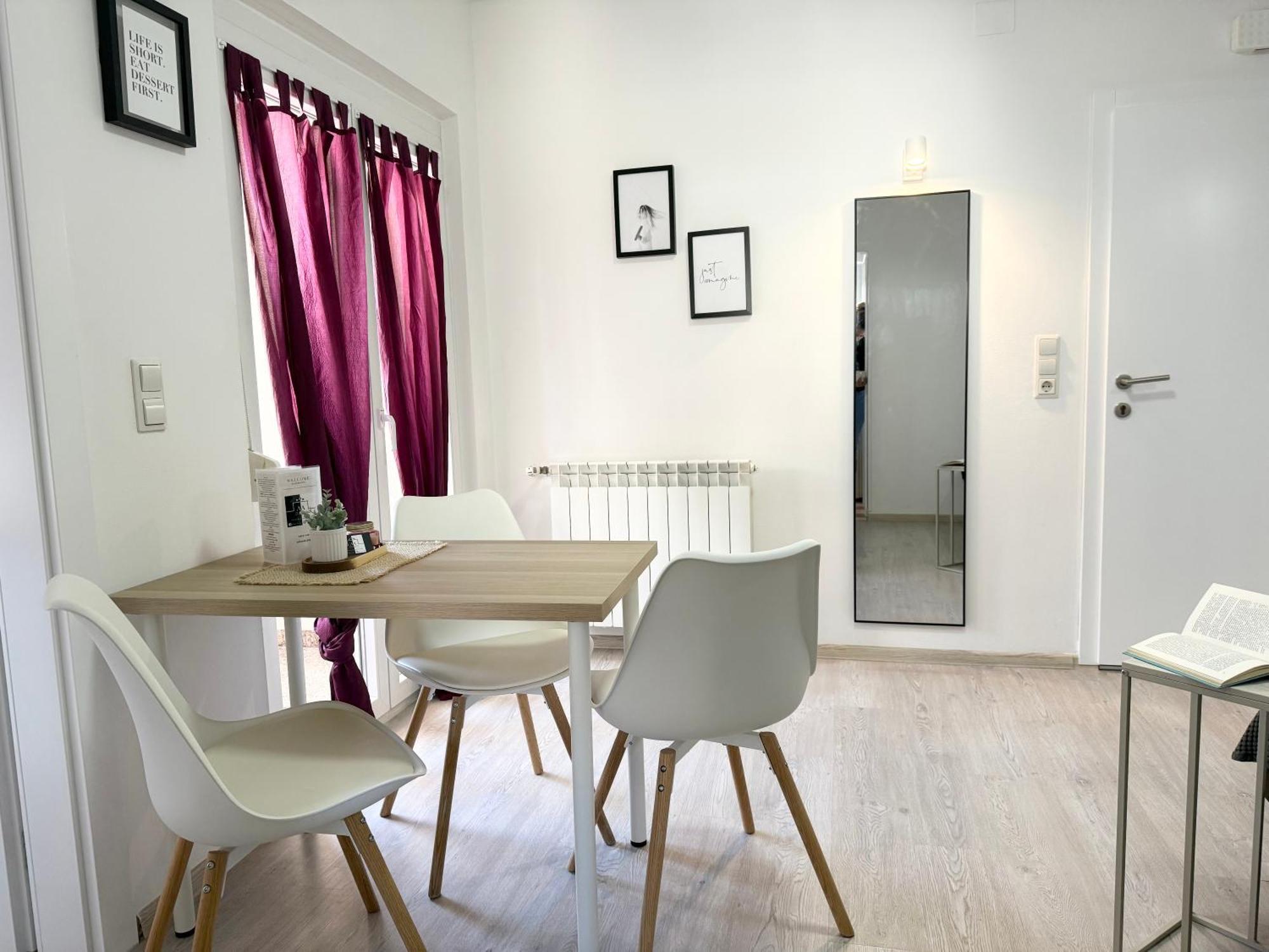 Apartment Antic
