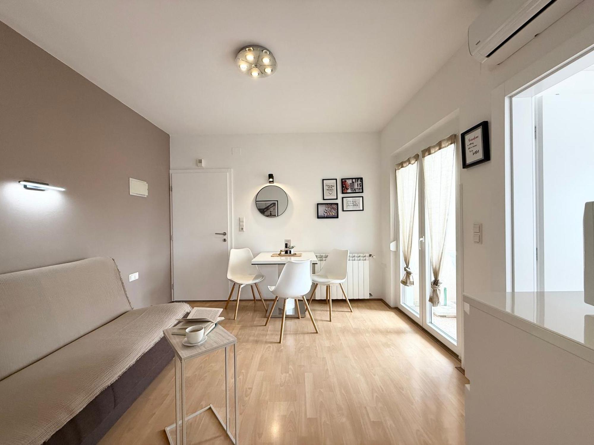 Apartment Antic Pula